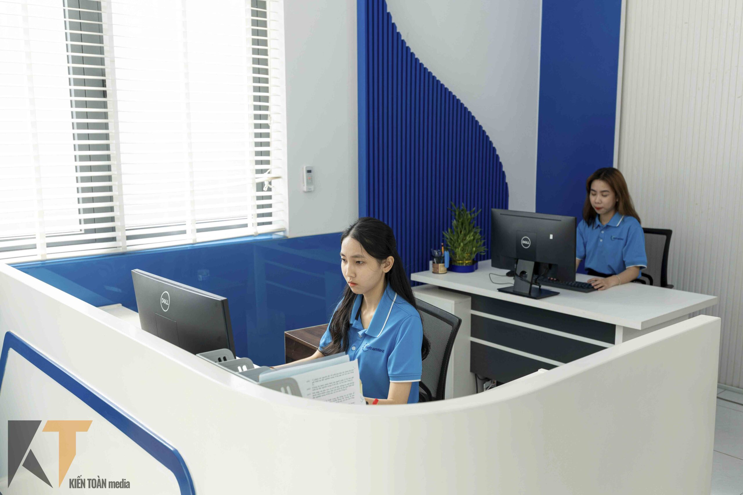 Chụp hình profile cho doanh nghiệp