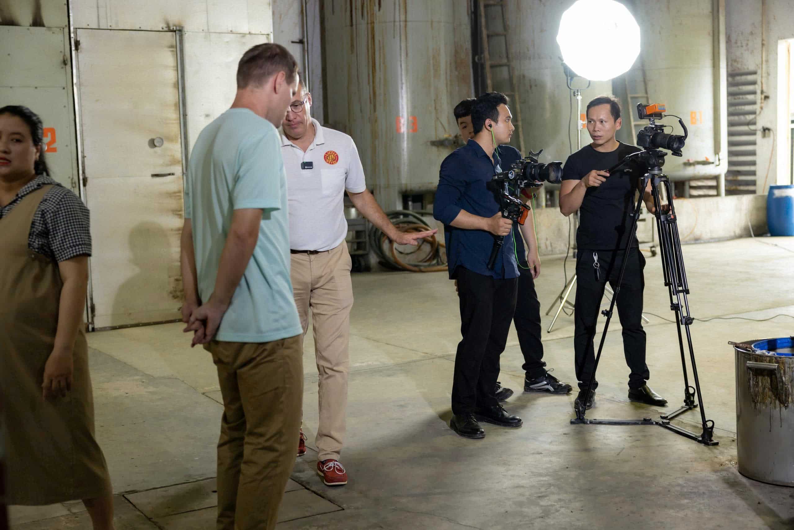 Quay TVC profile doanh nghiệp - Xây dựng thương hiệu trọn gói cho doanh nghiệp