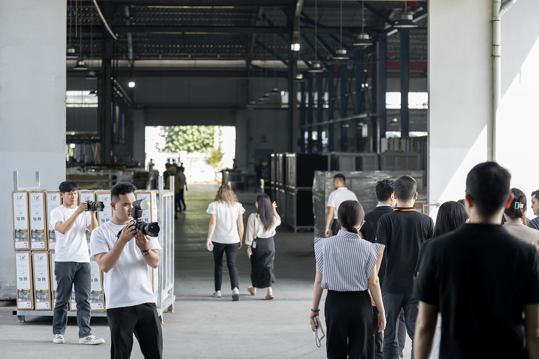 Giải pháp hình ảnh profile cho Doanh nghiệp tại TP. HCM | Kiến Toàn Media