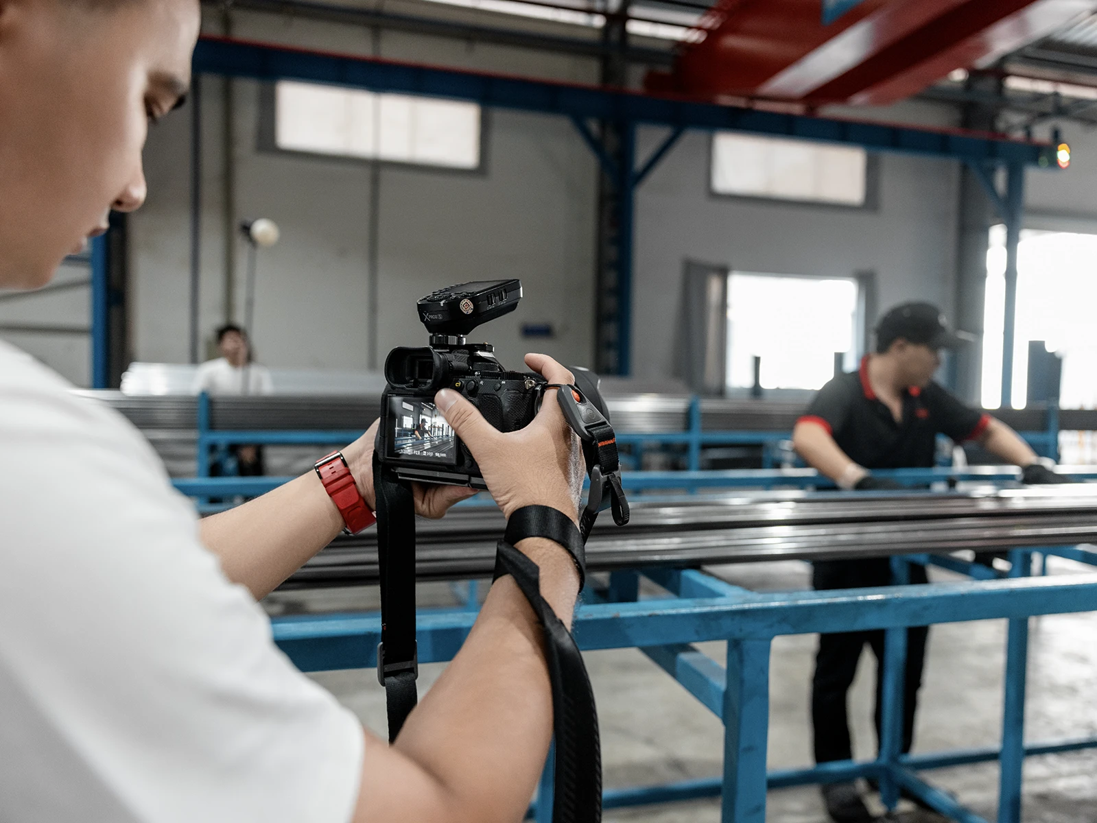 Chụp Ảnh & Quay Phim Doanh Nghiệp Chuyên Nghiệp Tại Miền Nam | Kiến Toàn Media