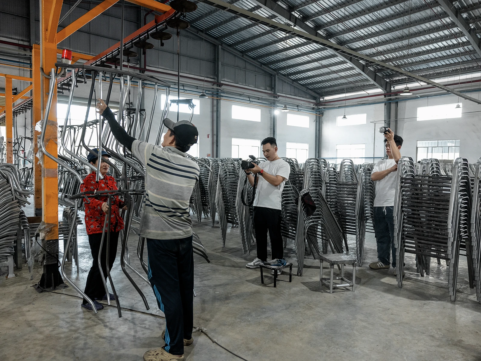 Chụp ảnh, quay phim cho quy trình sản xuất của doanh nghiệp